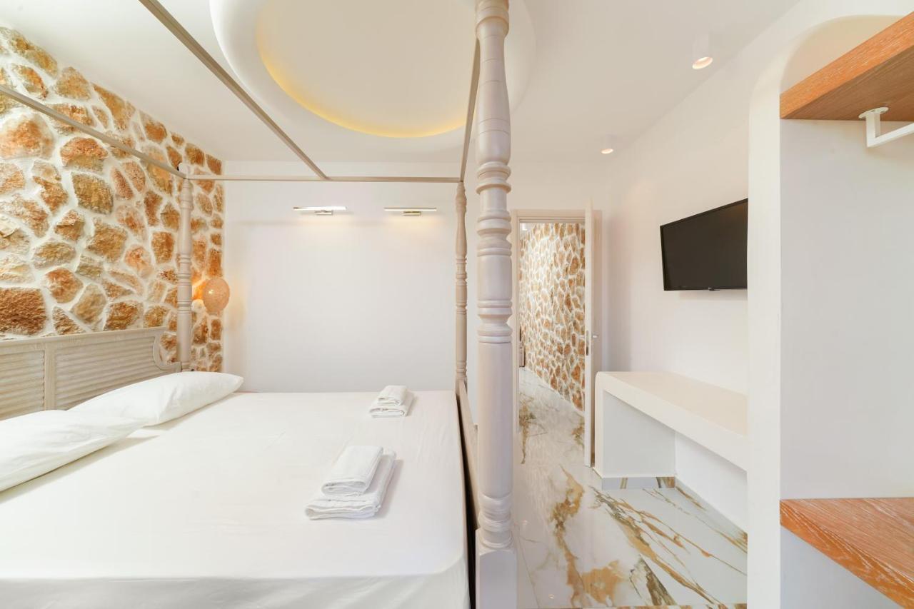 Athina Palace Luxurious Appartments Potos Bagian luar foto